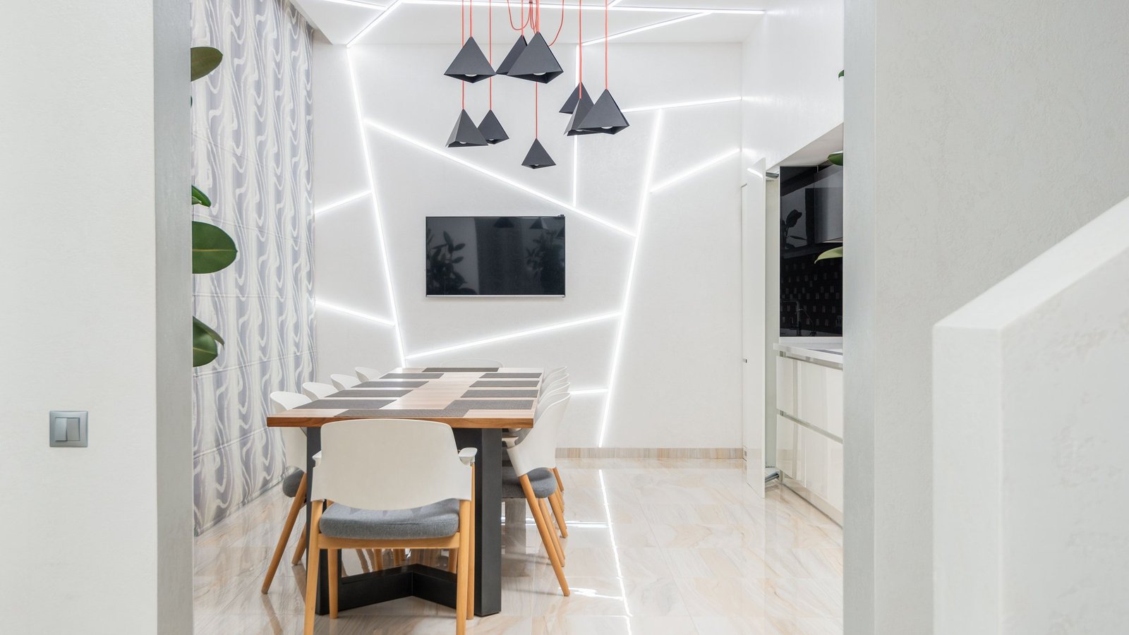 The Eleanor Dining and Living